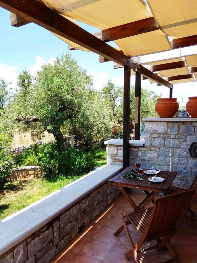 Atha-Tina:Traditional Stone Homes Agios Nikolaos  Buitenkant foto